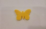 Farfalla in feltro colore giallo