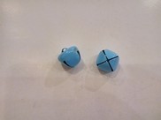 Sonaglio in metallo colore azzurro