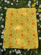 Feltro giallo stampa "Flower" arancio/bianca