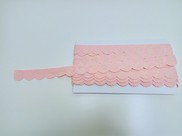 Pizzo in feltro ricamato con cappette colore rosa