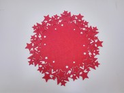 Centrino in feltro 3 mm colore rosso intagli "stelle" piccolo