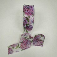 Nastro stampa ortensia lilla/viola su fondo bianco